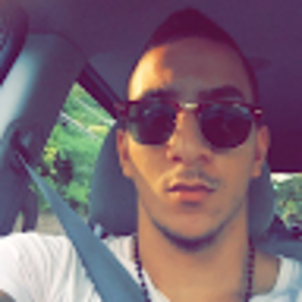 Meet your Posher, Alhussin